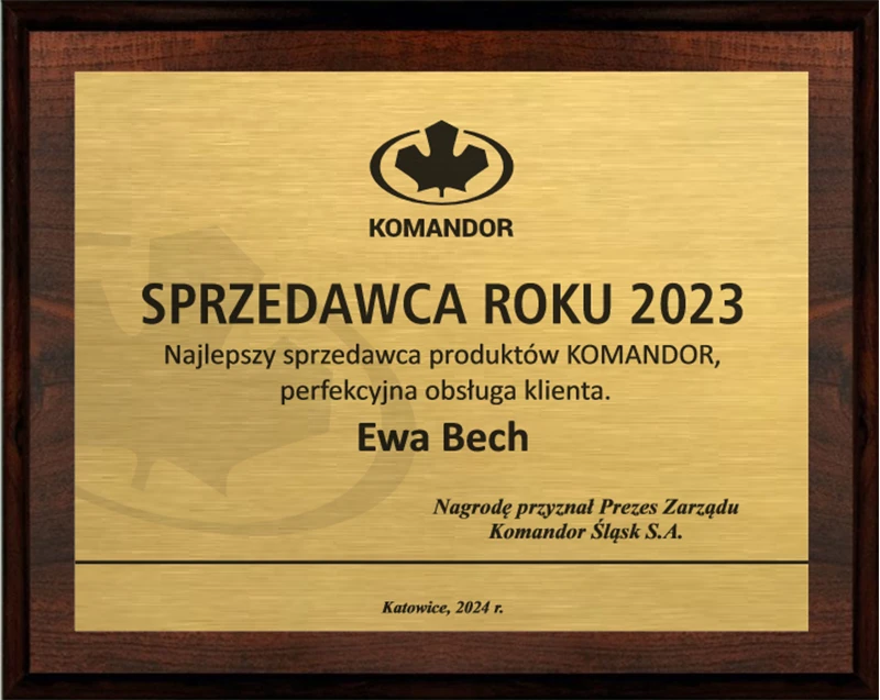 Wyróżnienie Sprzedawca Roku 2023 otrzymane przez Ewę Bech z salonu Komandor AWIN w Krakowie