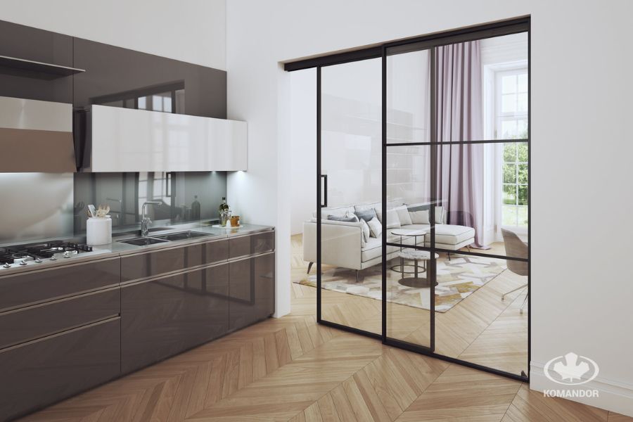 Kuchnie na wymiar Komandor Projekt kuchni na wymiar Komandor połączonej z salonem